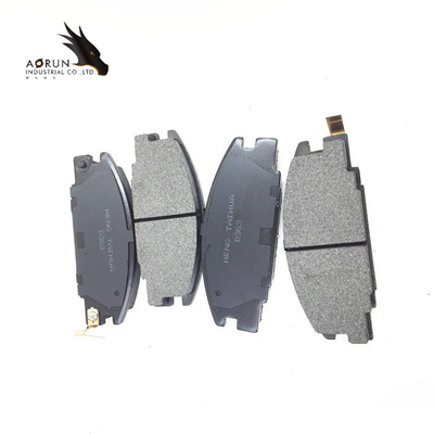 Fabricant Processing Customized Isuzu Luba Off-Road Vehicle Brake Pad D363 de protection de frein