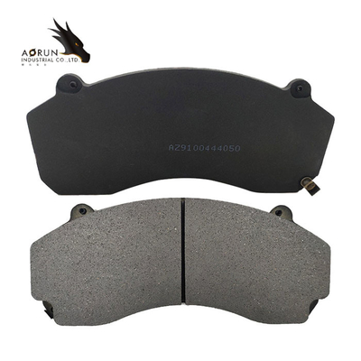Protections de frein faites sur commande de l'usine cependant A7 H7 AZ9100444050