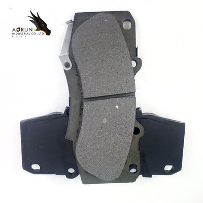 protections semi-métalliques et en céramique de 04465-0K330 de frein pour la voiture japonaise de Toyota