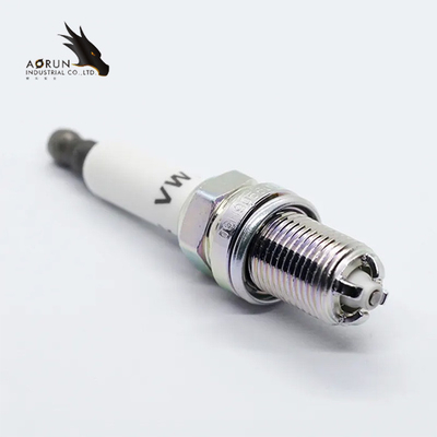 Bougies d'allumage de voiture pour les moteurs IZFR6H11 12122158252 12120032135 12120032134 12127526799 pour BMW