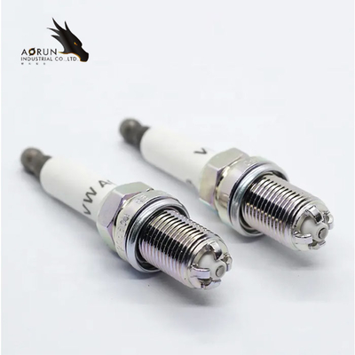 Bougies d'allumage de voiture pour les moteurs IZFR6H11 12122158252 12120032135 12120032134 12127526799 pour BMW