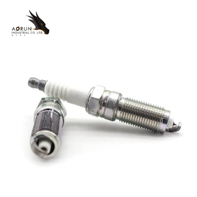 Les bougies d'allumage de pièce d'auto de moteur de voiture ont placé la bougie d'allumage de l'iridium 30758130 Kit For Volvo S60 S80 V60