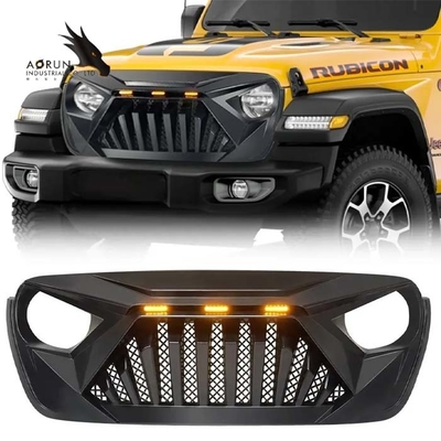 Le gril de voiture pour le gril 2018-2022 de requin d'ABS de Jeep Wrangler JL Front Bumper Grille Glossy Black USA a des actions