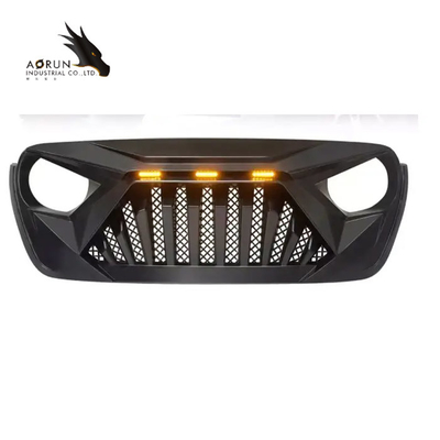 Le gril de voiture pour le gril 2018-2022 de requin d'ABS de Jeep Wrangler JL Front Bumper Grille Glossy Black USA a des actions